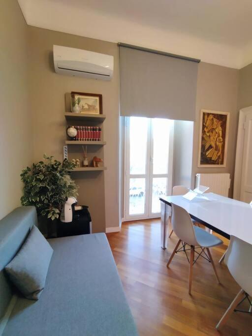 Apartamento Smart Sarpi Monolocale Milán Exterior foto